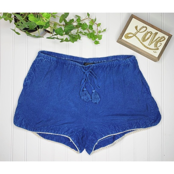 Dark Blue Chambray Mid-Rise Cloth Shorts Size Jr. Large - Picture 1 of 4